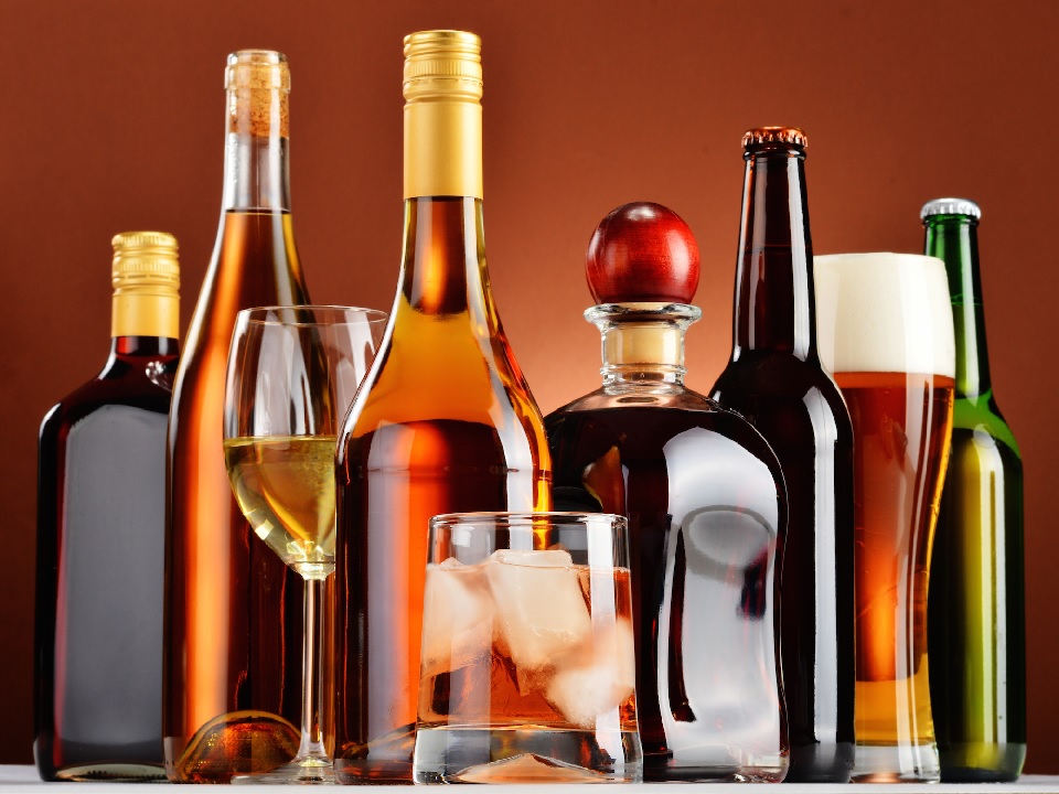 15 Amazing Facts About Alcohol That Everyone Should Know - ScoopNow